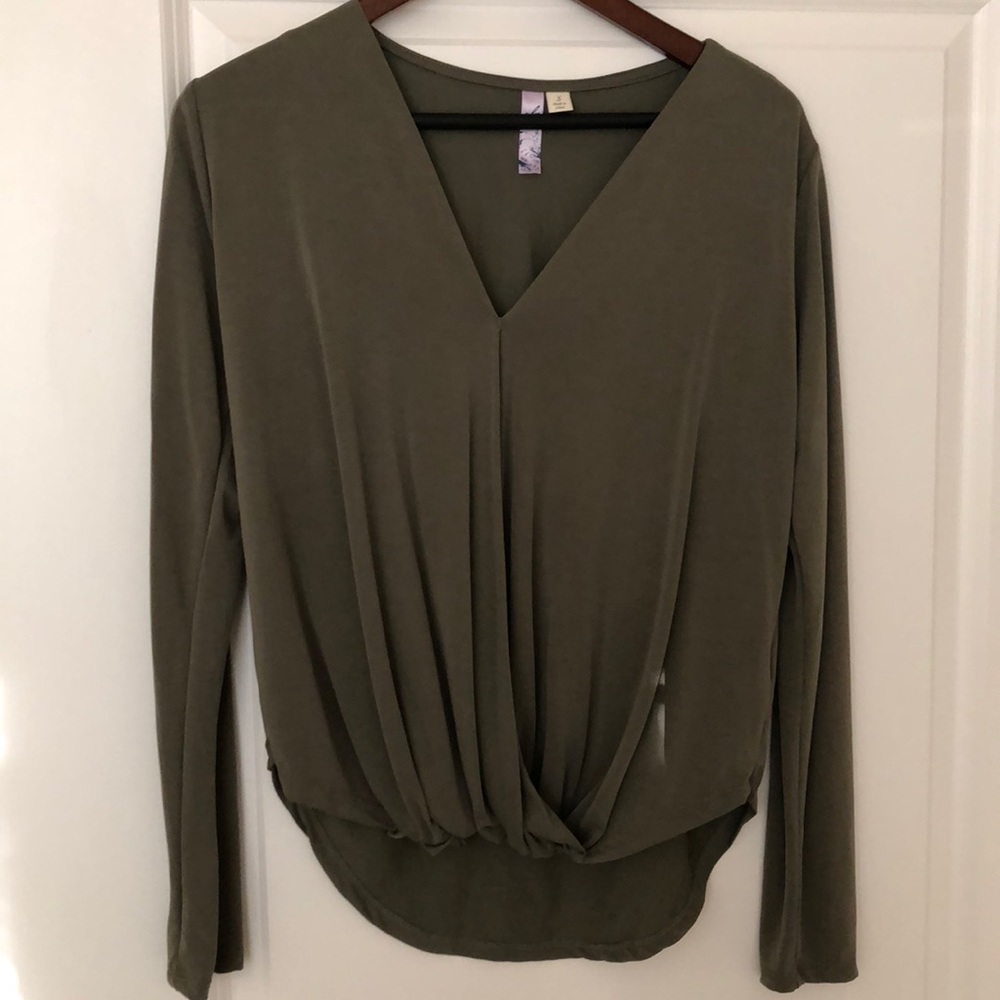 Women’s Long Sleeve Blouse